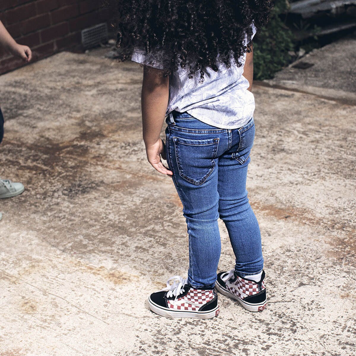 Kids Skinny Jeans - Medium Wash - Image 3